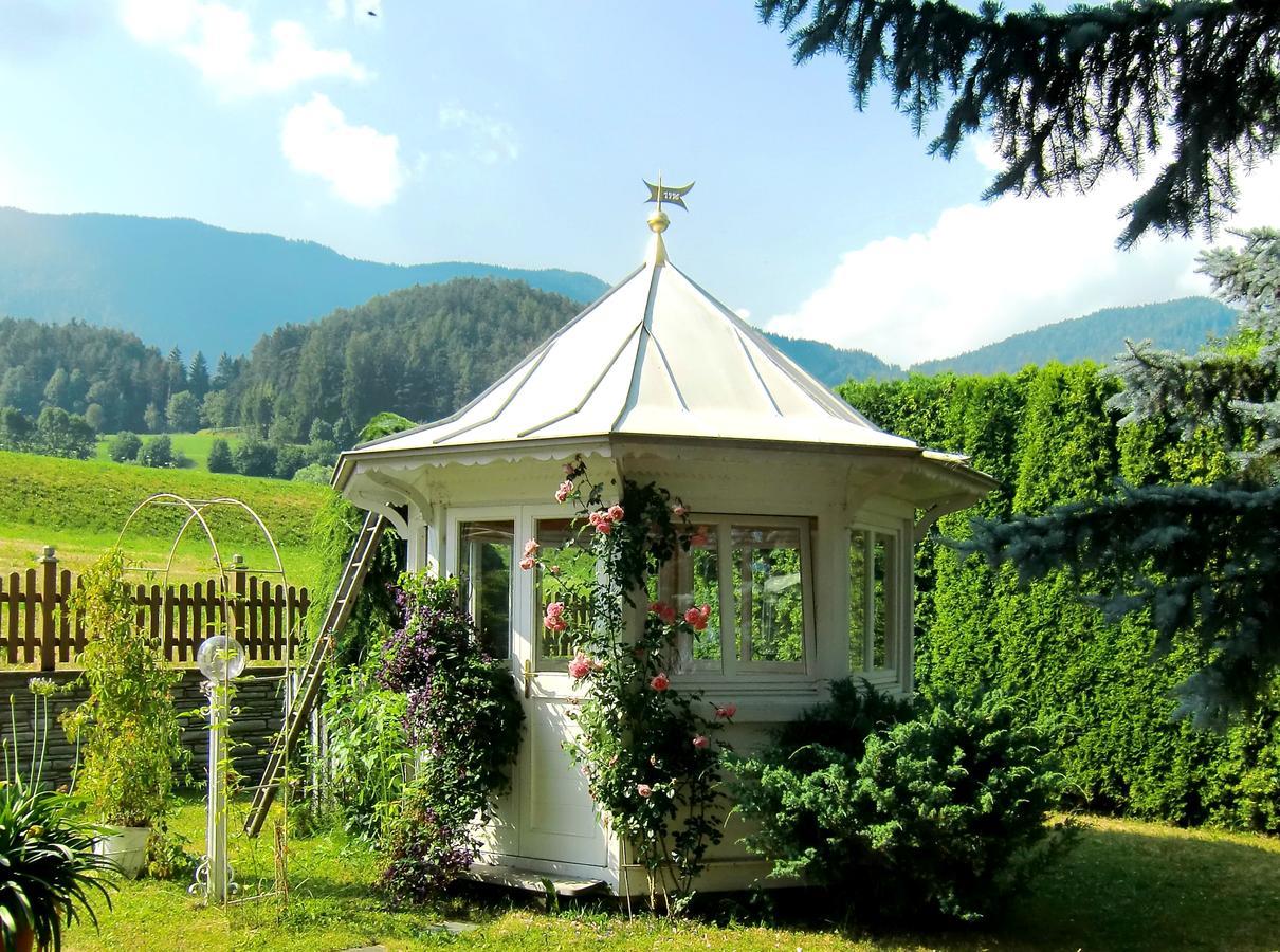 Hotel Panorama *